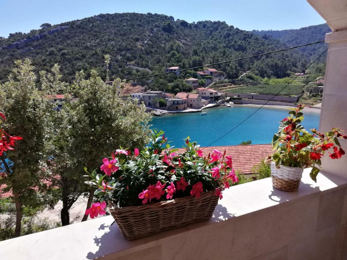 Appartementhaus Elena Jelsa (Hvar) Exterior foto