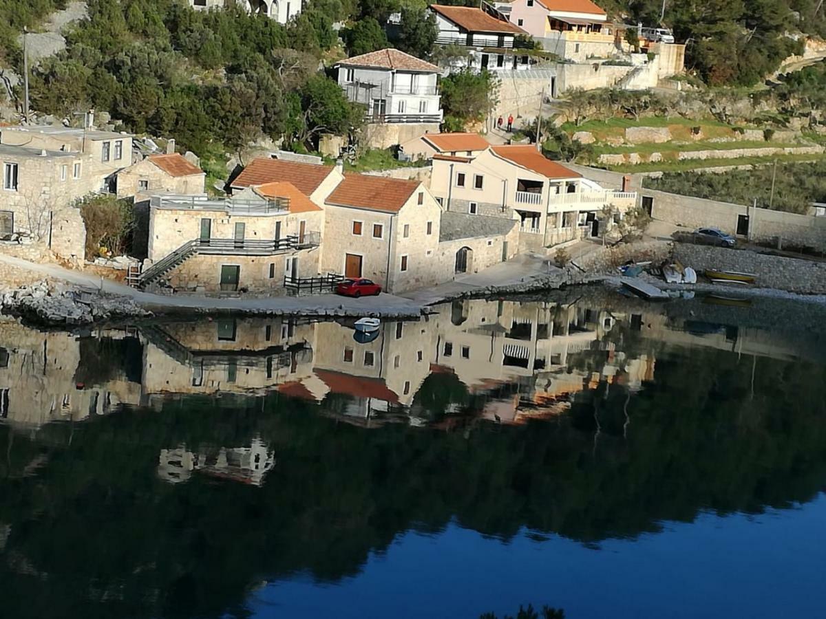 Appartementhaus Elena Jelsa (Hvar) Exterior foto